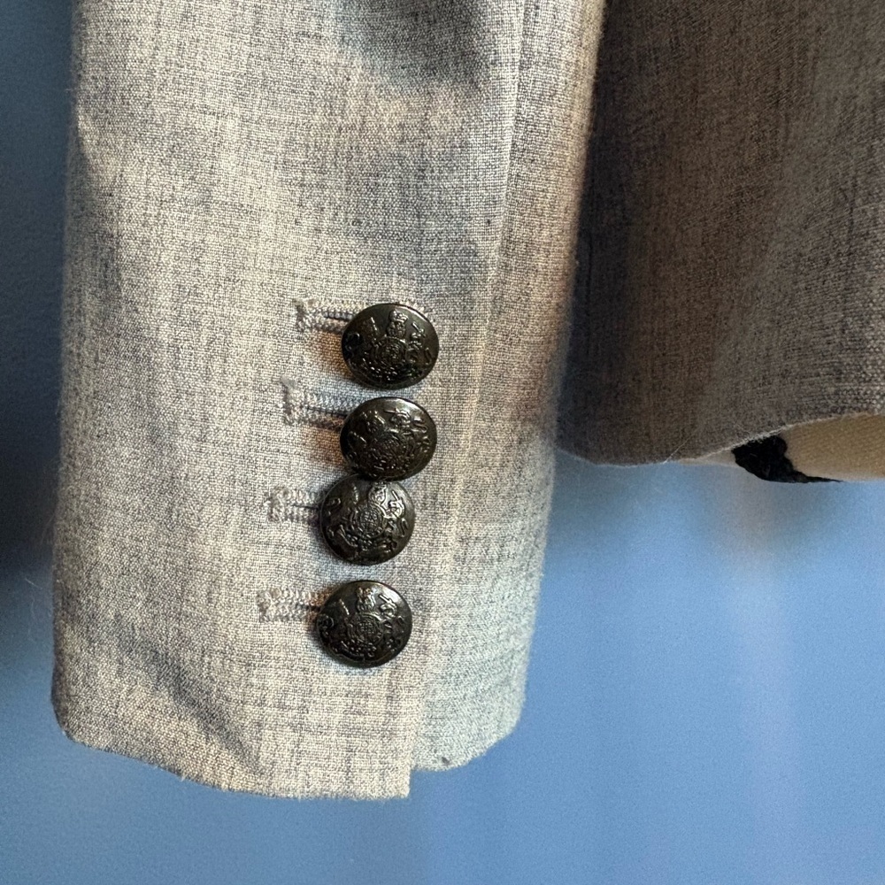 Banana Republic Light Gray Double-Breasted Blazer Size 2 - Picture 7 of 12